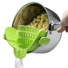 Load image into Gallery viewer, Clip on Silicone Food Strainer