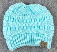 Load image into Gallery viewer, Soft Knit Ponytail Beanie Hat