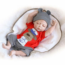 Load image into Gallery viewer, Realistic Silicone Reborn Baby Dolls
