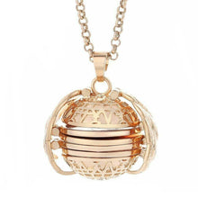 Load image into Gallery viewer, Expanding Photo Locket
